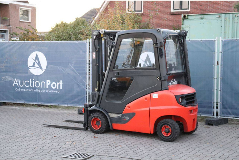 Linde H18D-01 - Diesel forklift: picture 3 Linde H18D-01 - Diesel forklift: picture 3