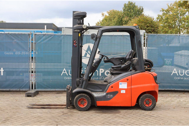 Linde H20T-01 - LPG forklift: picture 2 Linde H20T-01 - LPG forklift: picture 2