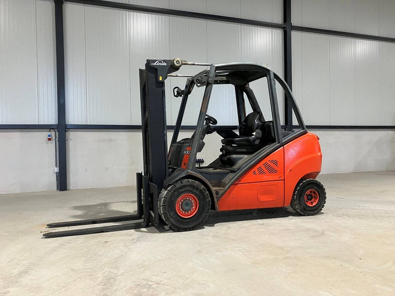 Linde H30D-01 - Diesel forklift: picture 1 Linde H30D-01 - Diesel forklift: picture 1