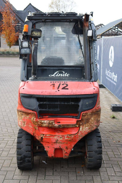 Linde H35 - Diesel forklift: picture 5 Linde H35 - Diesel forklift: picture 5