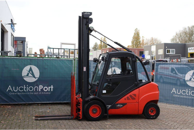 Linde H35D-02 - Diesel forklift: picture 1 Linde H35D-02 - Diesel forklift: picture 1