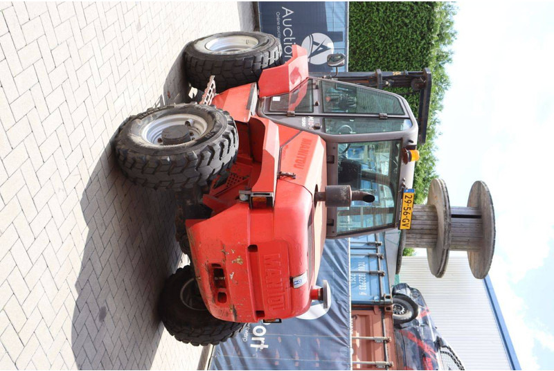 Manitou M30-4 Turbo - Rough terrain forklift: picture 4 Manitou M30-4 Turbo - Rough terrain forklift: picture 4