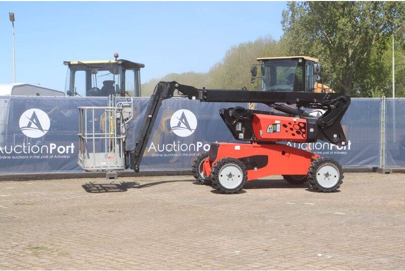 Manitou Man-Go 12 - Articulated boom: picture 1 Manitou Man-Go 12 - Articulated boom: picture 1