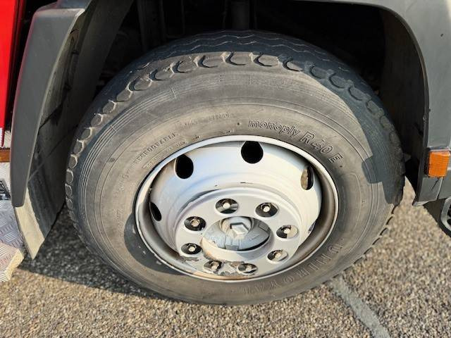 Mercedes-Benz 1124 - Fire truck: picture 5 Mercedes-Benz 1124 - Fire truck: picture 5