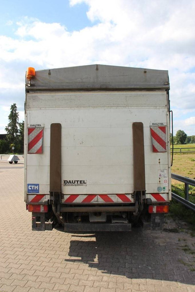 Mercedes-Benz 670.3 - Box truck: picture 4 Mercedes-Benz 670.3 - Box truck: picture 4