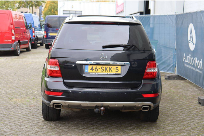 Mercedes-Benz M-Klasse ML 350 CDI 4MATIC - Sedan: picture 5 Mercedes-Benz M-Klasse ML 350 CDI 4MATIC - Sedan: picture 5
