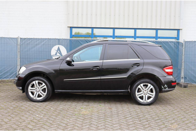 Mercedes-Benz M-Klasse ML 350 CDI 4MATIC - Sedan: picture 2 Mercedes-Benz M-Klasse ML 350 CDI 4MATIC - Sedan: picture 2
