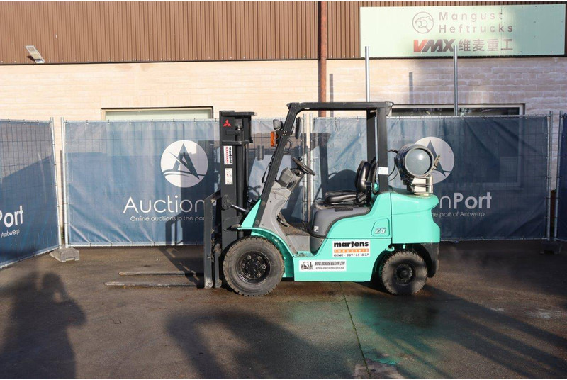 Mitsubishi FGE25T - LPG forklift: picture 2 Mitsubishi FGE25T - LPG forklift: picture 2