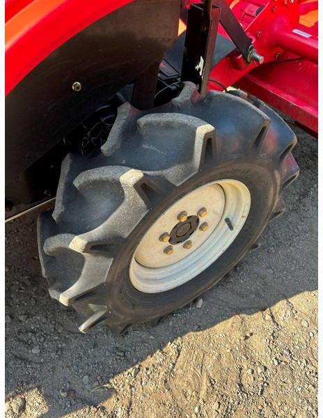 Farm tractor Mitsubishi MMT15: picture 15