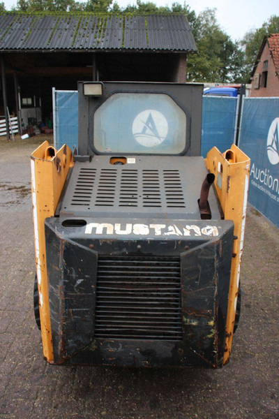 Mustang 2040 - Wheel loader: picture 4 Mustang 2040 - Wheel loader: picture 4