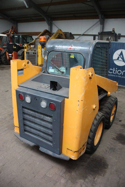 Mustang R135 - Wheel loader: picture 5 Mustang R135 - Wheel loader: picture 5