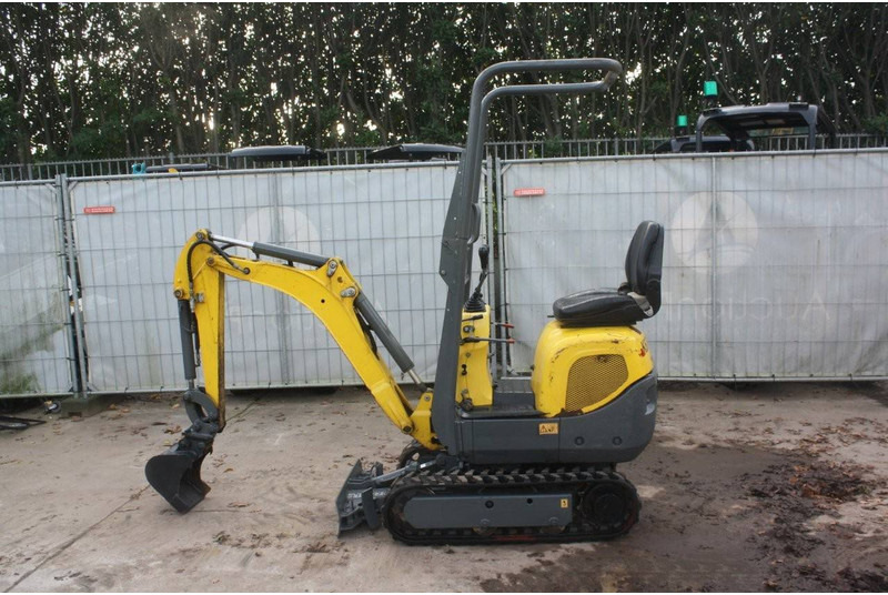 Neuson 803 - Mini excavator: picture 2 Neuson 803 - Mini excavator: picture 2