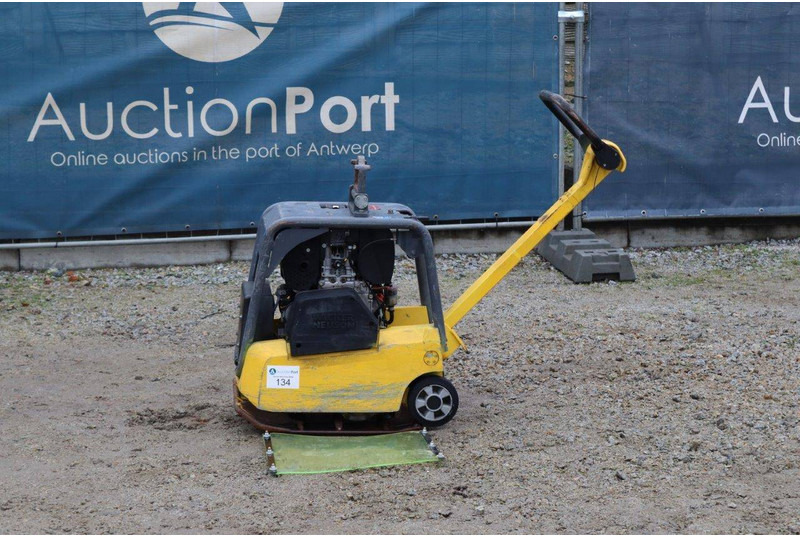 Neuson DPU3050 - Vibratory plate: picture 1 Neuson DPU3050 - Vibratory plate: picture 1