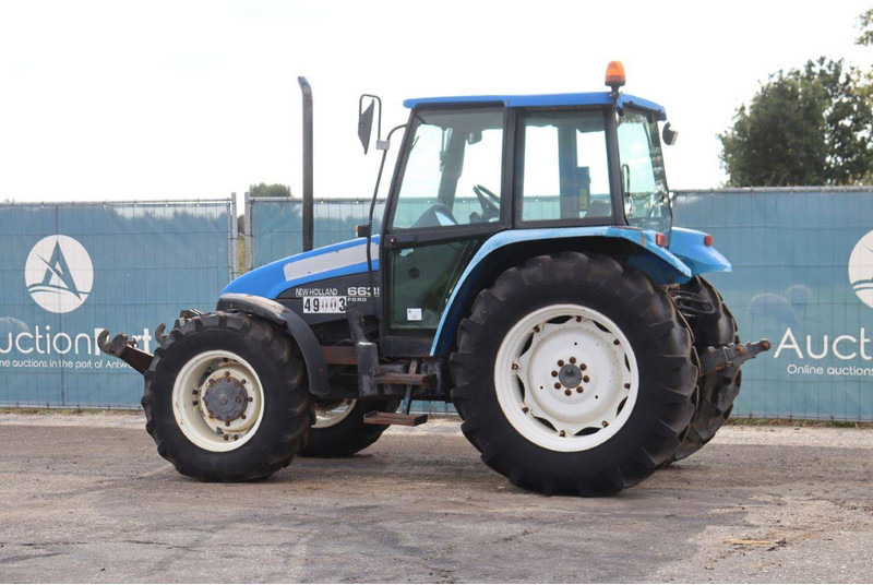 New Holland Ford 6635DT/4 - Farm tractor: picture 3 New Holland Ford 6635DT/4 - Farm tractor: picture 3