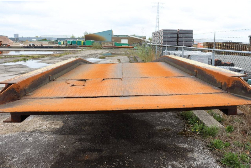 Onbekend 1013 - Dropside/ Flatbed trailer: picture 4 Onbekend 1013 - Dropside/ Flatbed trailer: picture 4