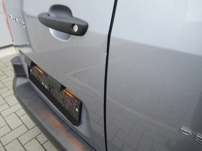 Peugeot Partner 1.5 BlueHDi Automatic - Panel van: picture 5 Peugeot Partner 1.5 BlueHDi Automatic - Panel van: picture 5