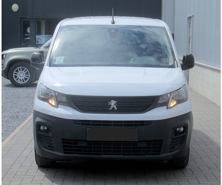 Peugeot Partner (III) 1.5 BlueHDi Automatic - Panel van: picture 5 Peugeot Partner (III) 1.5 BlueHDi Automatic - Panel van: picture 5