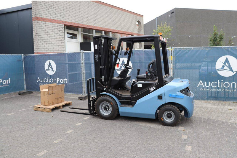 RY E20H - Electric forklift: picture 3 RY E20H - Electric forklift: picture 3