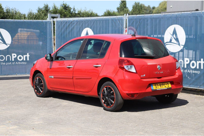 Renault Clio - Sedan: picture 4 Renault Clio - Sedan: picture 4