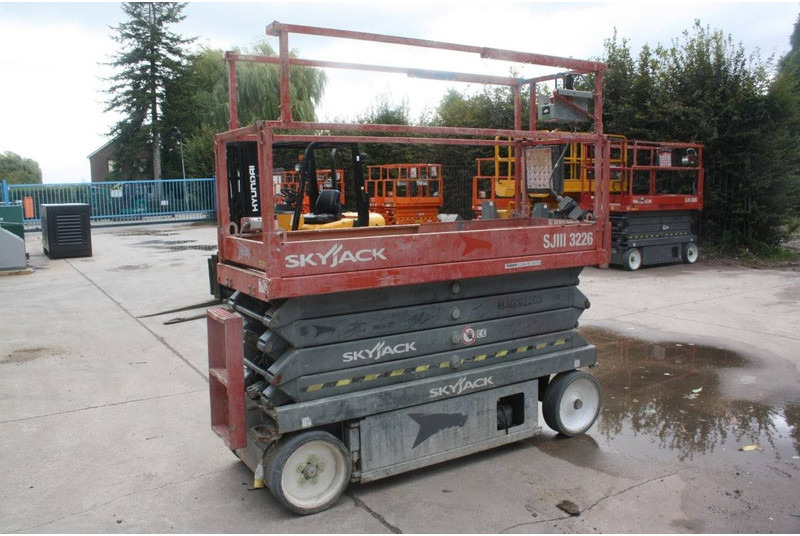 Skyjack SJ3226 - Scissor lift: picture 1 Skyjack SJ3226 - Scissor lift: picture 1