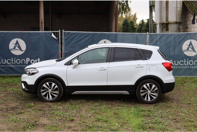 Suzuki SX4 - Sedan: picture 2 Suzuki SX4 - Sedan: picture 2