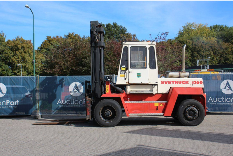 Svetruck 1260-30 - Diesel forklift: picture 2 Svetruck 1260-30 - Diesel forklift: picture 2