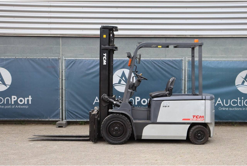 TCM 35 FB-7S - Electric forklift: picture 2 TCM 35 FB-7S - Electric forklift: picture 2