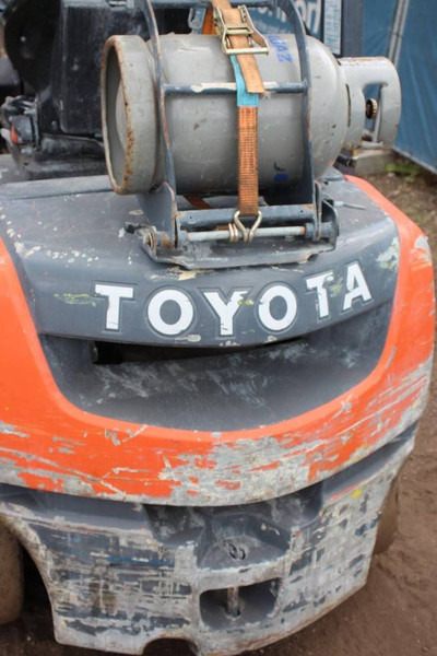 LPG forklift Toyota 02-8FGF25: picture 17