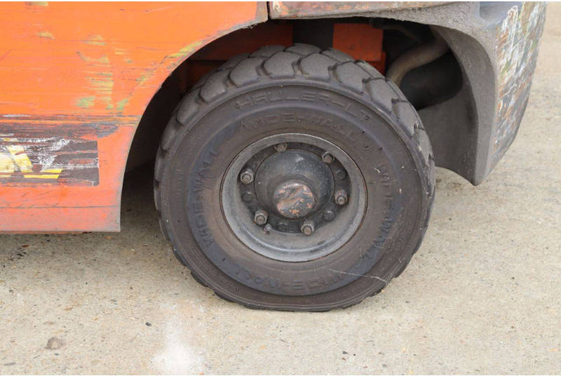 LPG forklift Toyota 42-7FGF25: picture 14