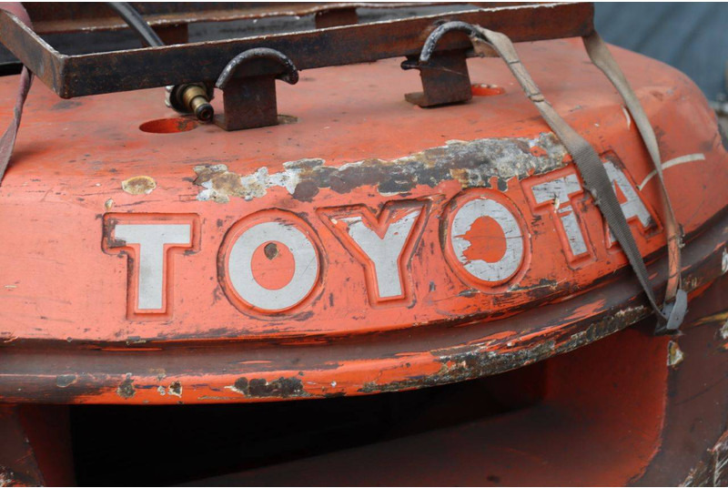 LPG forklift Toyota 42-7FGF25: picture 17