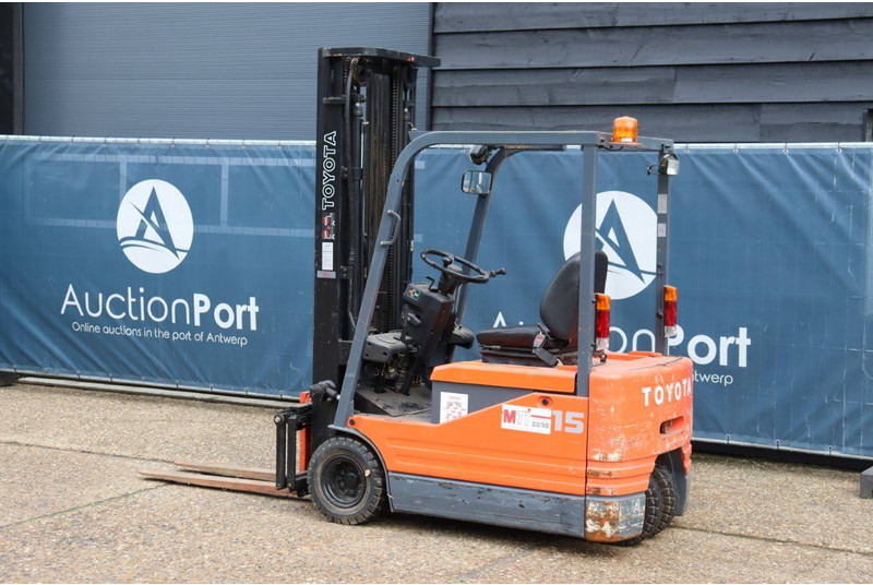 Toyota 5FBE15 S - Electric forklift: picture 3 Toyota 5FBE15 S - Electric forklift: picture 3