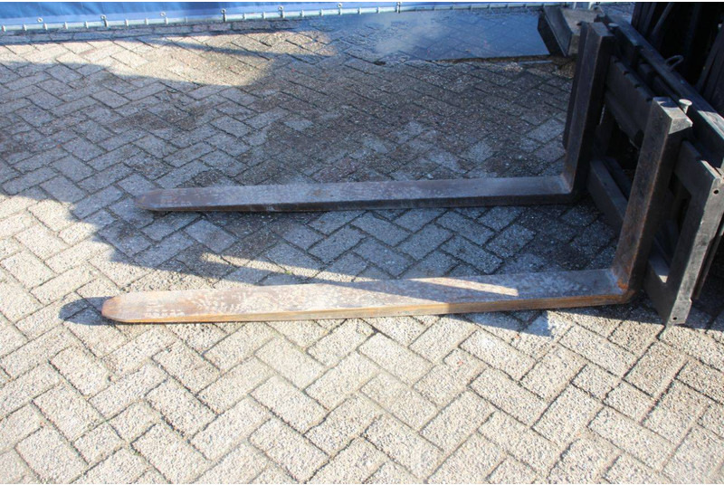 Electric forklift Toyota 7FBMF30: picture 11 Electric forklift Toyota 7FBMF30: picture 11