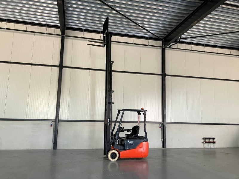 Electric forklift Toyota 8FBE16T: picture 14