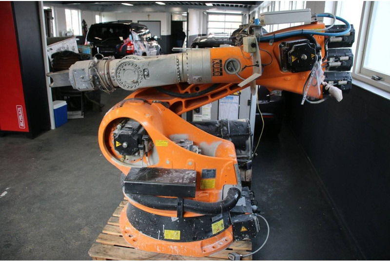 UK KR 150-F 2000 - Battery: picture 4 UK KR 150-F 2000 - Battery: picture 4