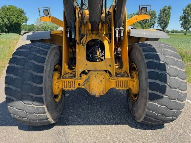 Wheel loader Volvo L110E: picture 15