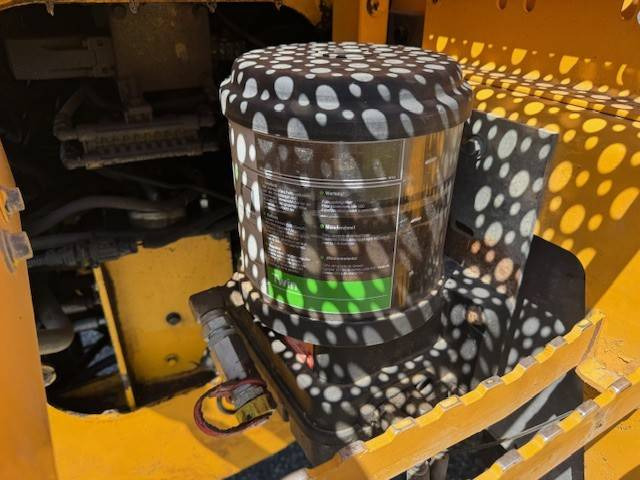Wheel loader Volvo L110E: picture 9