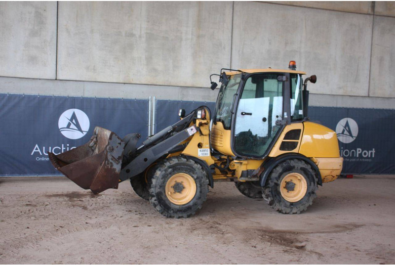 Volvo L25F - Wheel loader: picture 1 Volvo L25F - Wheel loader: picture 1
