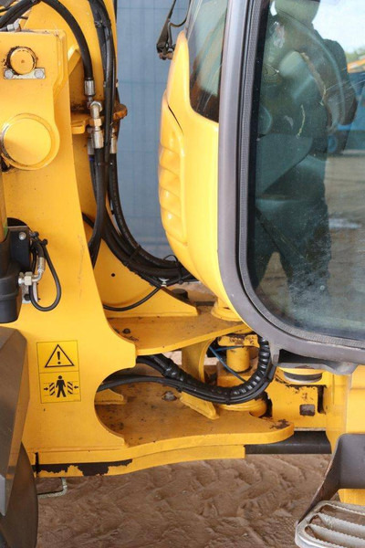 Wheel loader Volvo L25F-P: picture 14
