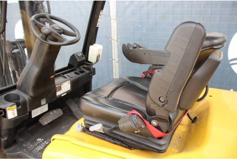 Electric forklift Yale ERP25VLE2145: picture 19