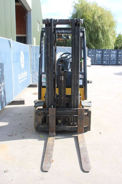 Diesel forklift Yale GDP25LX: picture 7