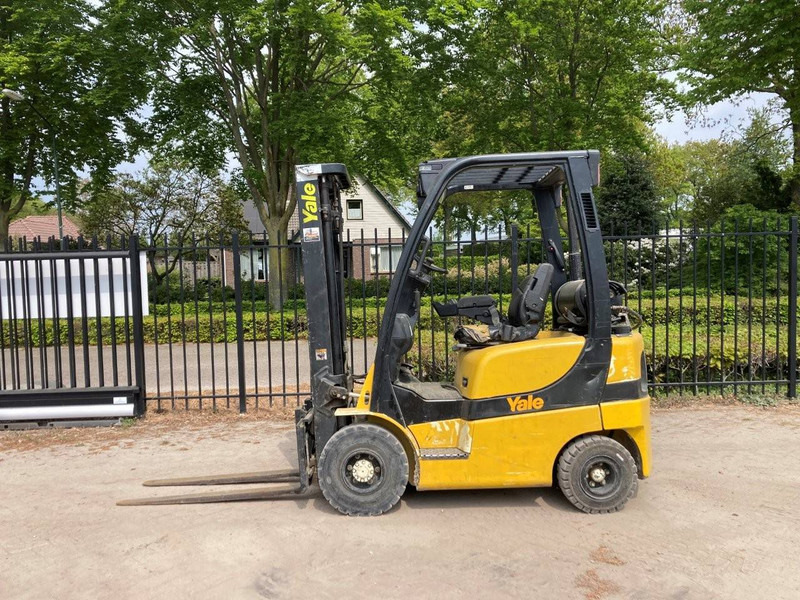 Yale GLP20SVX E2175 - LPG forklift: picture 2 Yale GLP20SVX E2175 - LPG forklift: picture 2