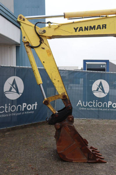 Crawler excavator Yanmar H6257: picture 10 Crawler excavator Yanmar H6257: picture 10