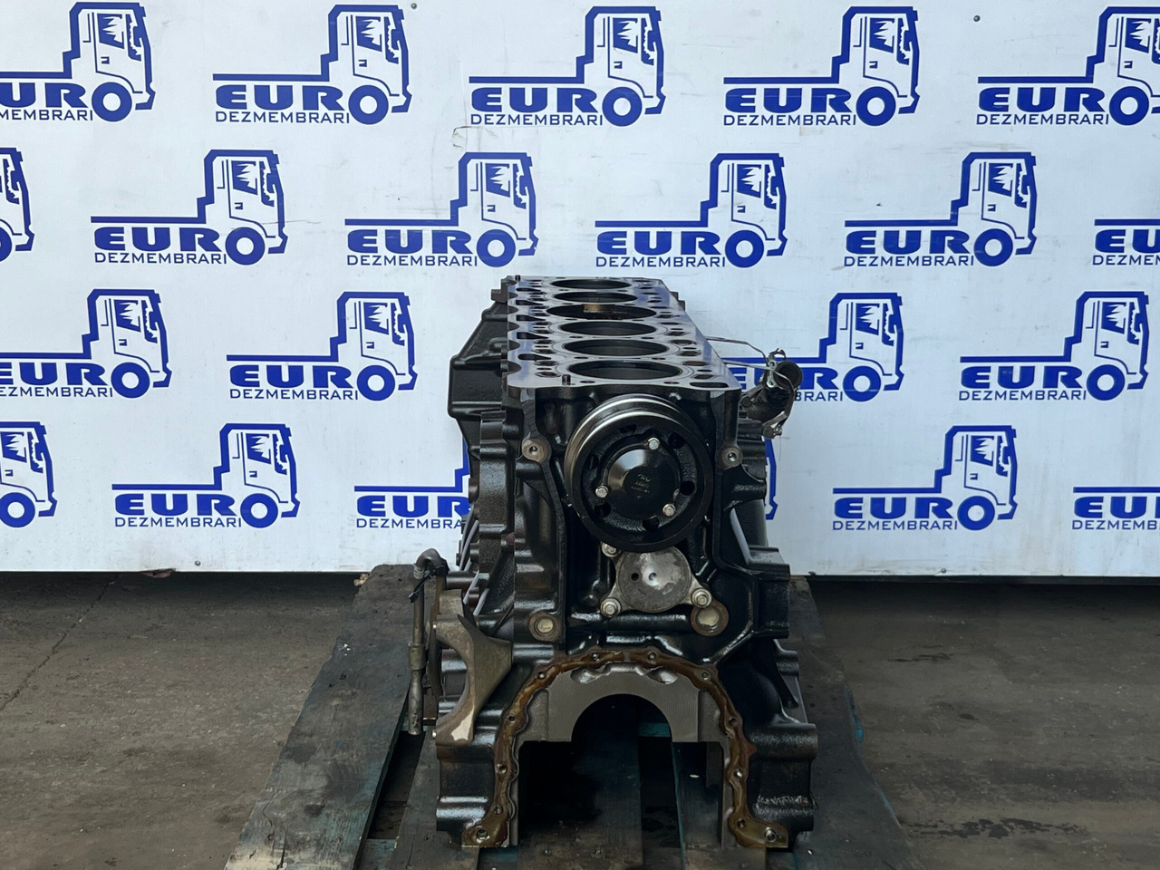 BLOC MOTOR FORD CARGO F-MAX FHR6 - Engine for Truck: picture 2 BLOC MOTOR FORD CARGO F-MAX FHR6 - Engine for Truck: picture 2