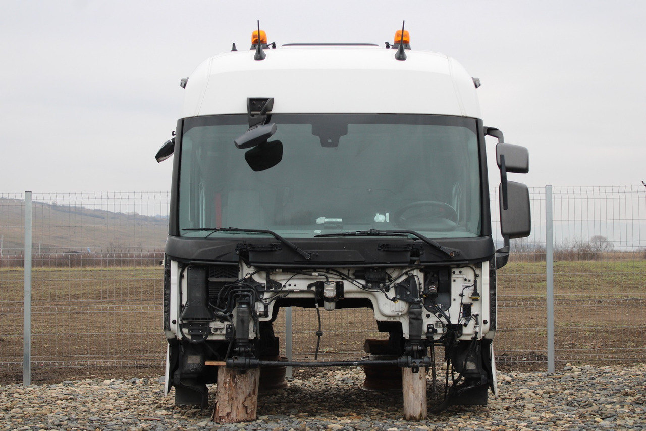 CABINA RENAULT T SLEEPER - Cab for Truck: picture 1 CABINA RENAULT T SLEEPER - Cab for Truck: picture 1