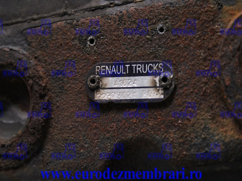 COMPRESOR AER RENAULT T DTI 22373024 - Air brake compressor for Truck: picture 2 COMPRESOR AER RENAULT T DTI 22373024 - Air brake compressor for Truck: picture 2