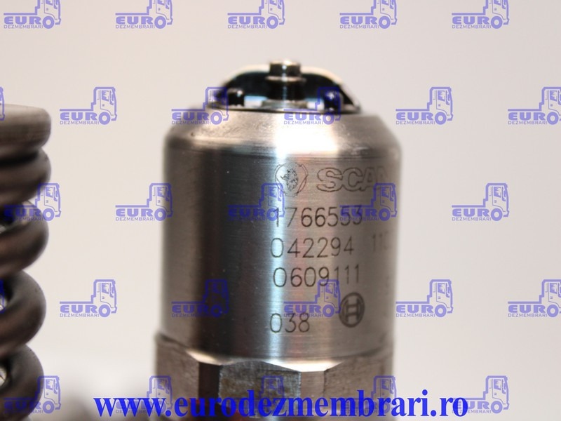 SET INJECTOARE SCANIA V8 DC16 19 EURO 5 1766553 - Injector for Truck: picture 3 SET INJECTOARE SCANIA V8 DC16 19 EURO 5 1766553 - Injector for Truck: picture 3