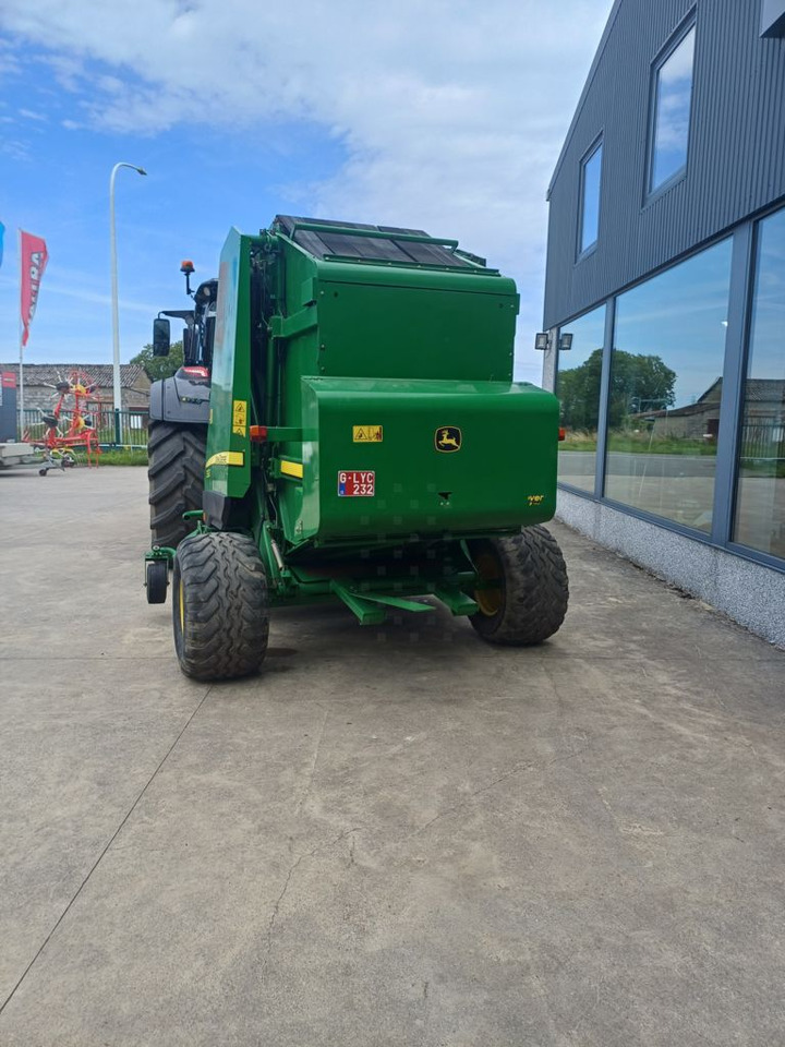 John Deere 592 ROTOFLOW - Round baler: picture 2 John Deere 592 ROTOFLOW - Round baler: picture 2