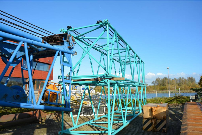 Kobelco CKE1800 CKE2000 Boom Sections - Loader crane for Construction machinery: picture 1 Kobelco CKE1800 CKE2000 Boom Sections - Loader crane for Construction machinery: picture 1