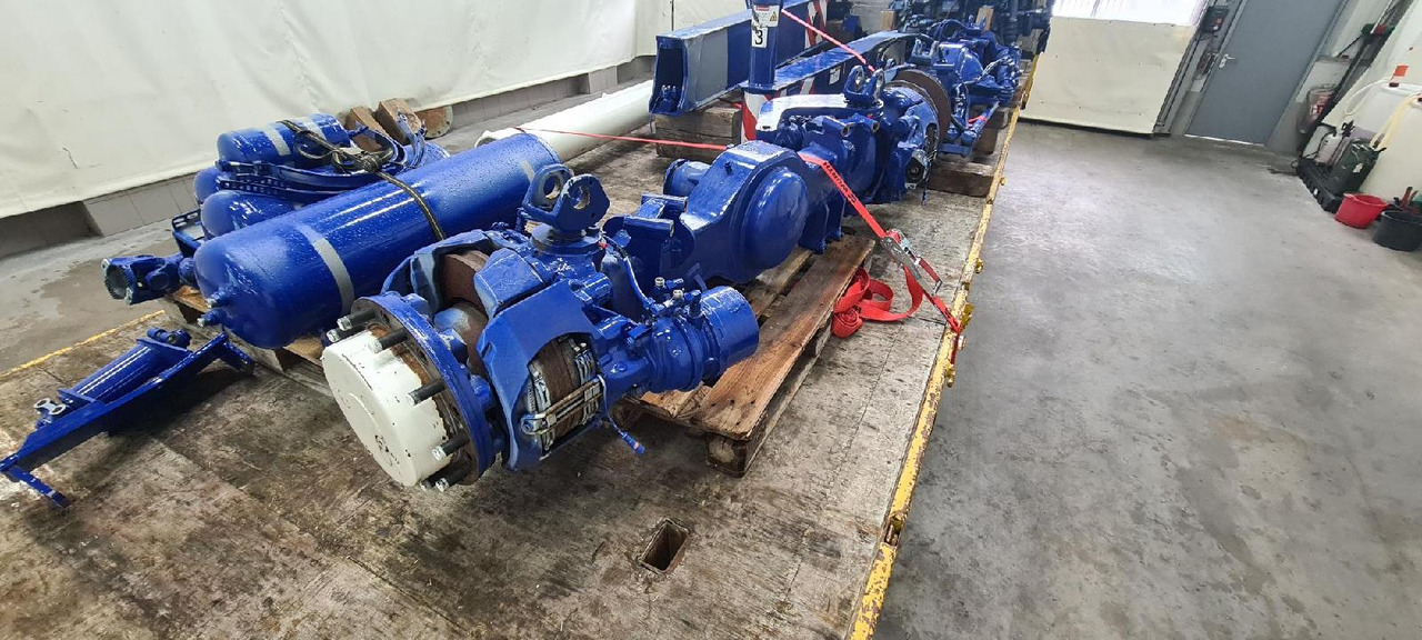 Liebherr Zubehör = LTM 1030-2.1 / diverse Teile und Komponenten - Spare parts for Construction machinery: picture 4 Liebherr Zubehör = LTM 1030-2.1 / diverse Teile und Komponenten - Spare parts for Construction machinery: picture 4