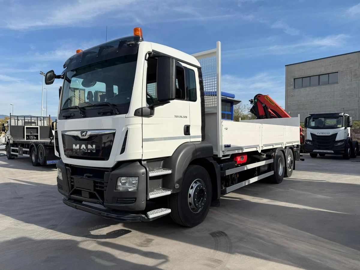 MAN 26.320 BL TGS - Dropside/ Flatbed truck, Crane truck: picture 1 MAN 26.320 BL TGS - Dropside/ Flatbed truck, Crane truck: picture 1
